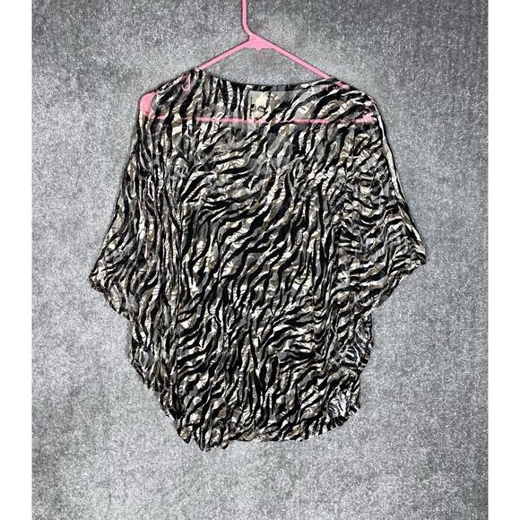 Charming Charlie Lace Overlay Animal Print Kimono Sleeve Poncho Top Womens Sz M - Picture 2 of 8